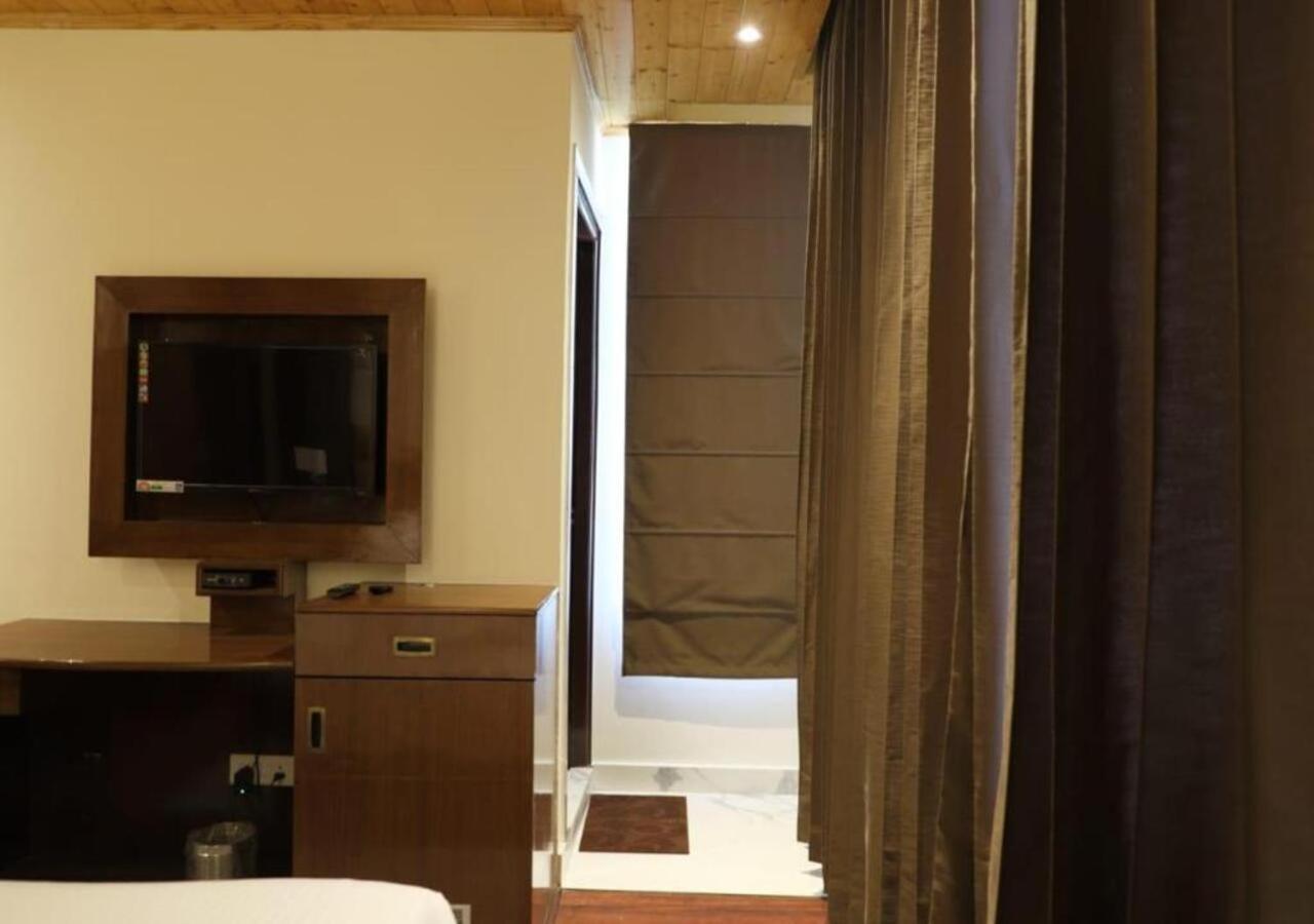 Hotel The Alpine Retreat Shimla Exterior foto